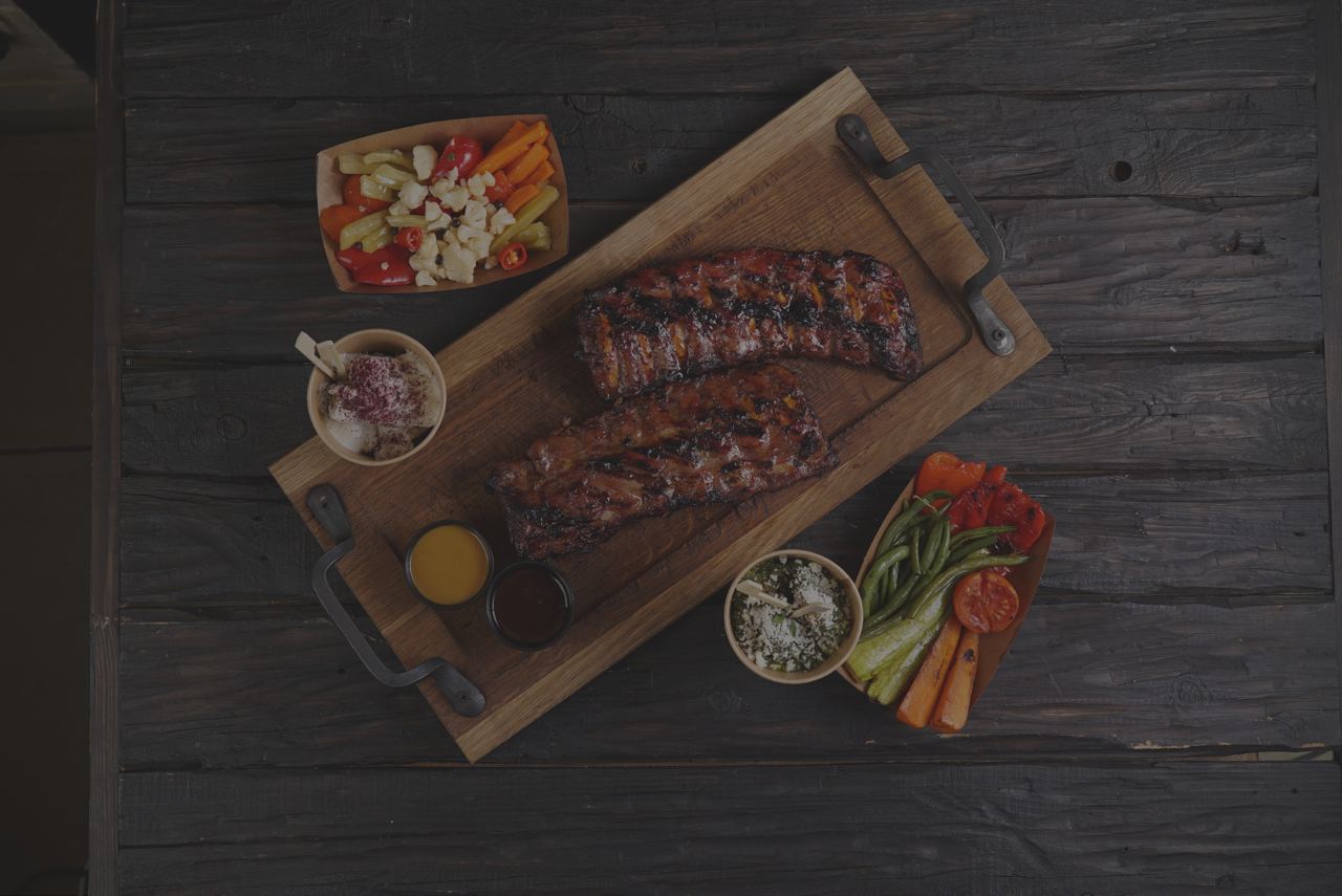 Як швидко накрити стіл для гостей?