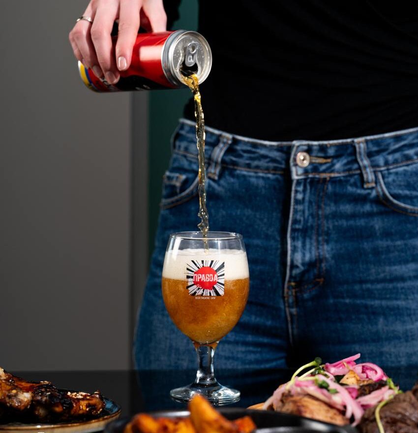 Гарячі закуски на святковий стіл: смачні покрокові рецепти