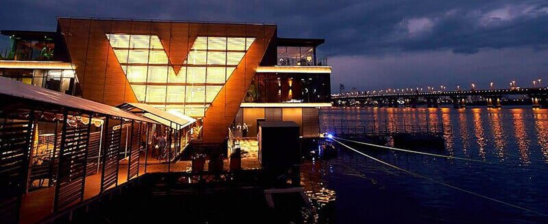 кафе з терасою в києві