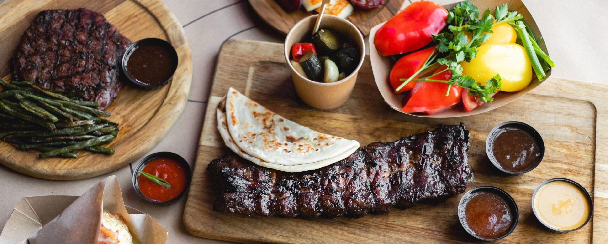 найкращі ребра в закладах Києва
