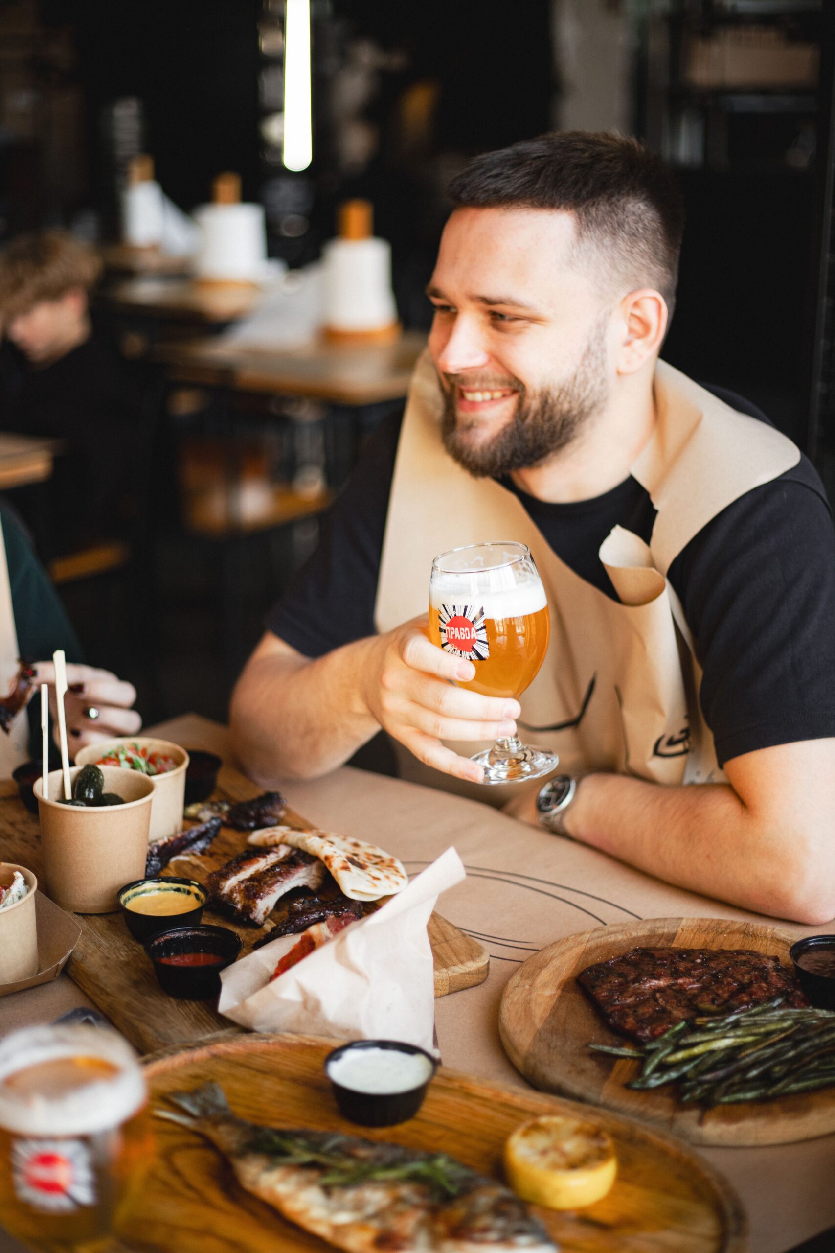 де спробувати Ребра в Києві